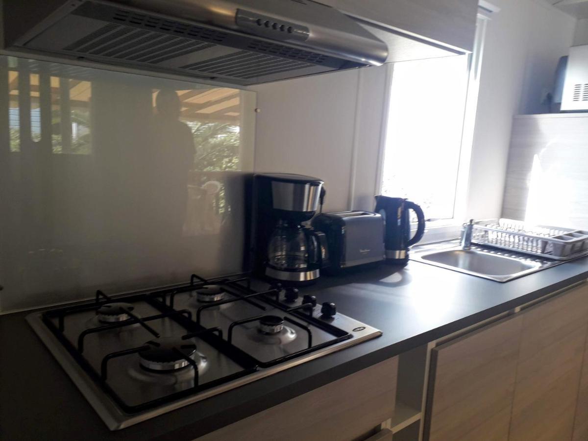 Mobil Home Neuf 2 Chambres 6 Personnes Saint Aygulf Plage Fréjus Dış mekan fotoğraf